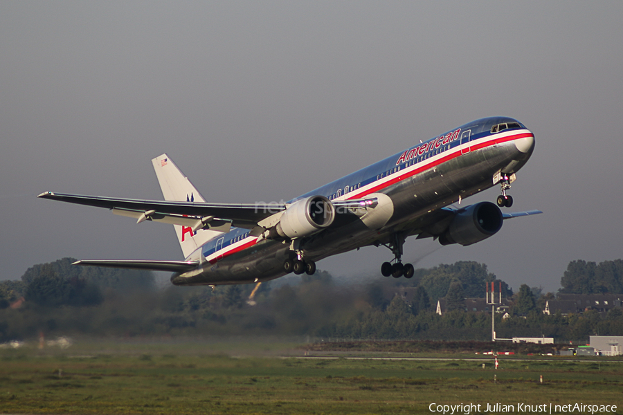 American Airlines Boeing 767-323(ER) (N371AA) | Photo 87393
