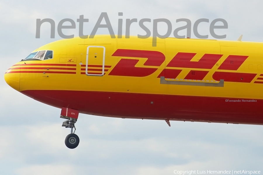 DHL (ABX Air) Boeing 767-338(ER)(BDSF) (N371CM) | Photo 310022