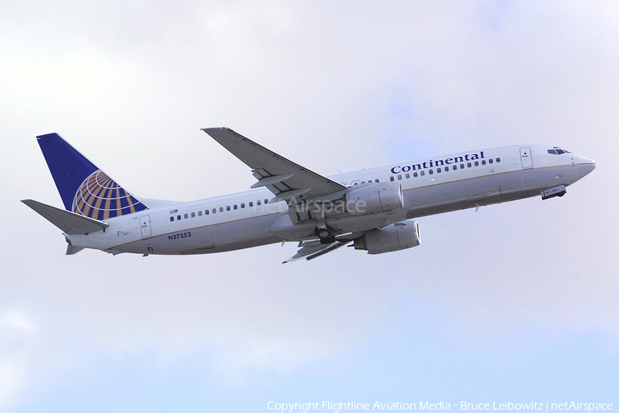 United Airlines Boeing 737-824 (N37252) | Photo 188762