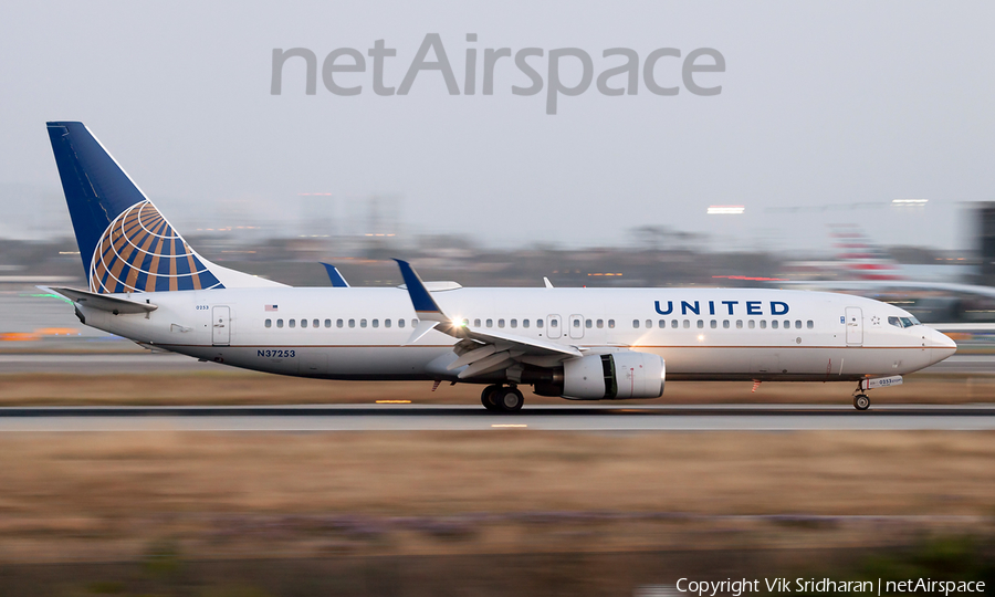 United Airlines Boeing 737-824 (N37253) | Photo 107036