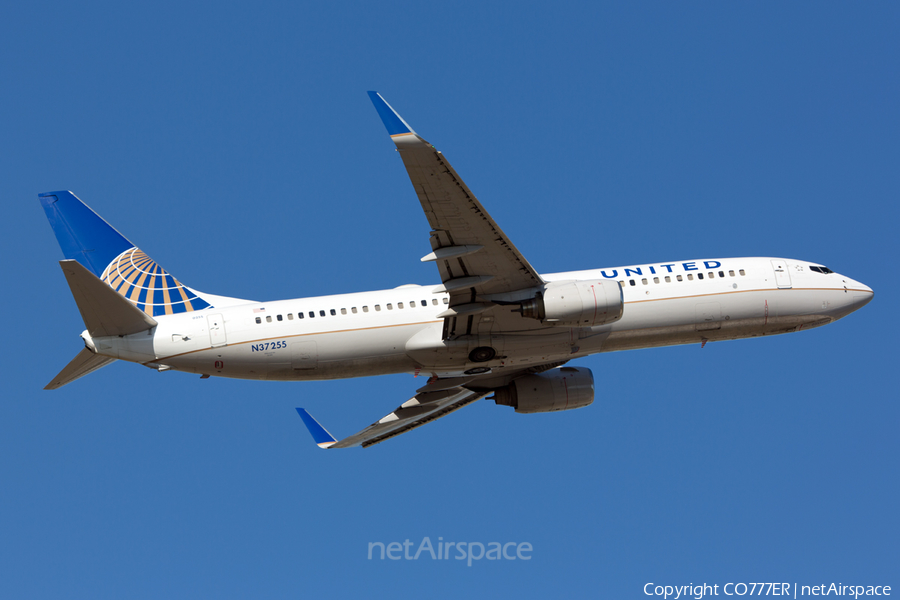 United Airlines Boeing 737-824 (N37255) | Photo 47261