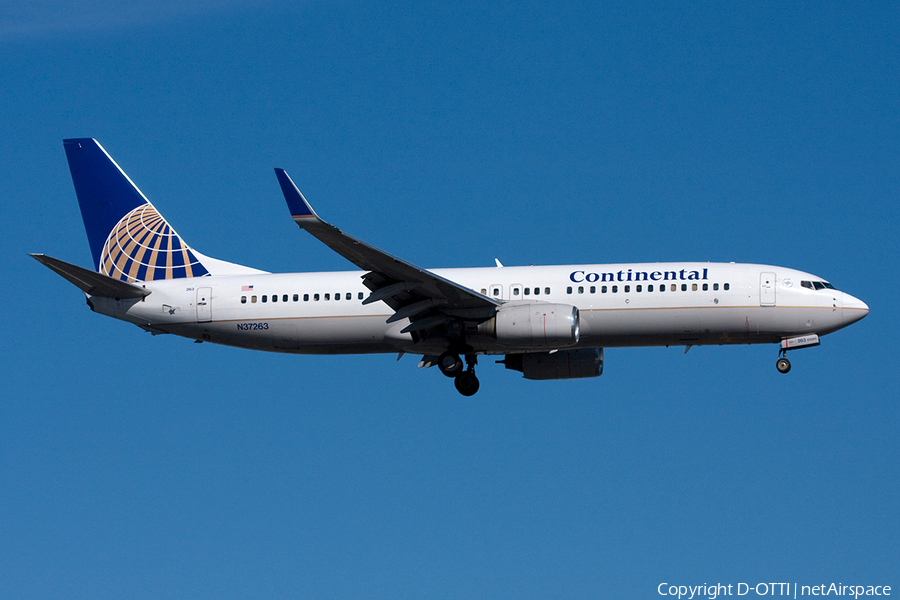 Continental Airlines Boeing 737-824 (N37263) | Photo 261402