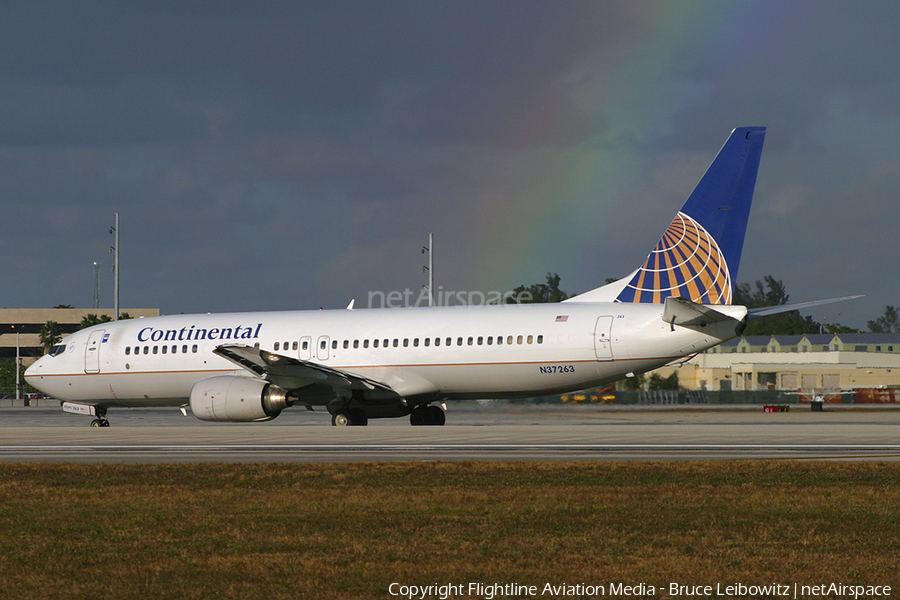 Continental Airlines Boeing 737-824 (N37263) | Photo 180870