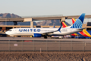 United Airlines Boeing 737-824 (N37263) at  Phoenix - Sky Harbor, United States