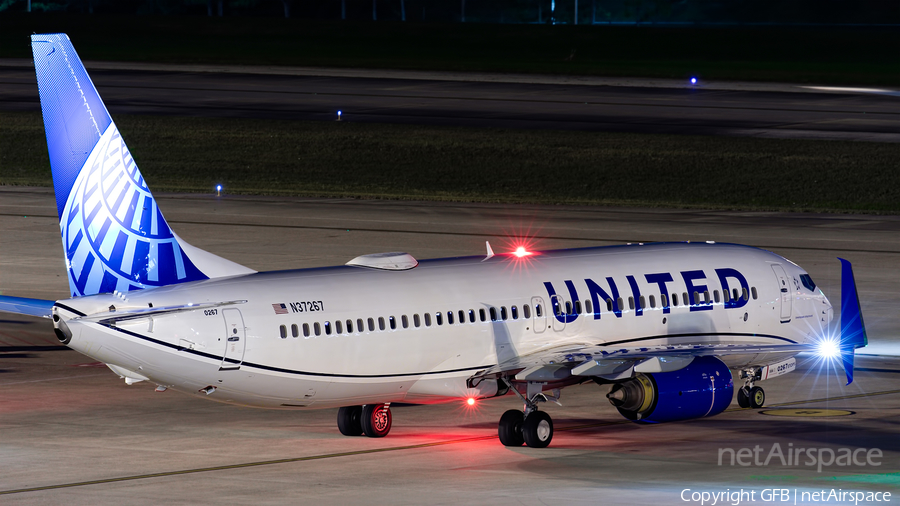 United Airlines Boeing 737-824 (N37267) | Photo 316132