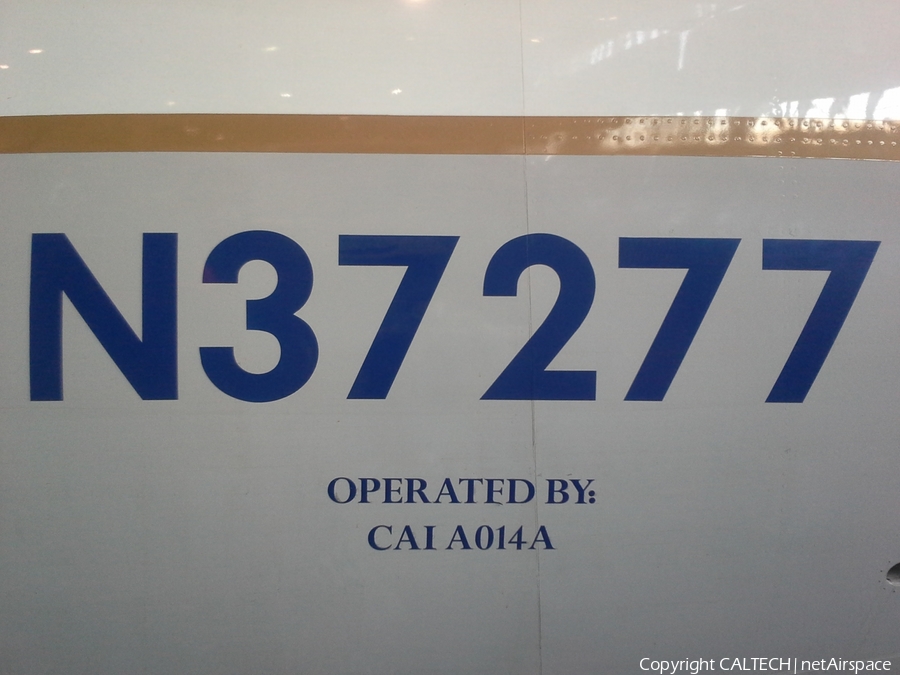 United Airlines Boeing 737-824 (N37277) | Photo 40415