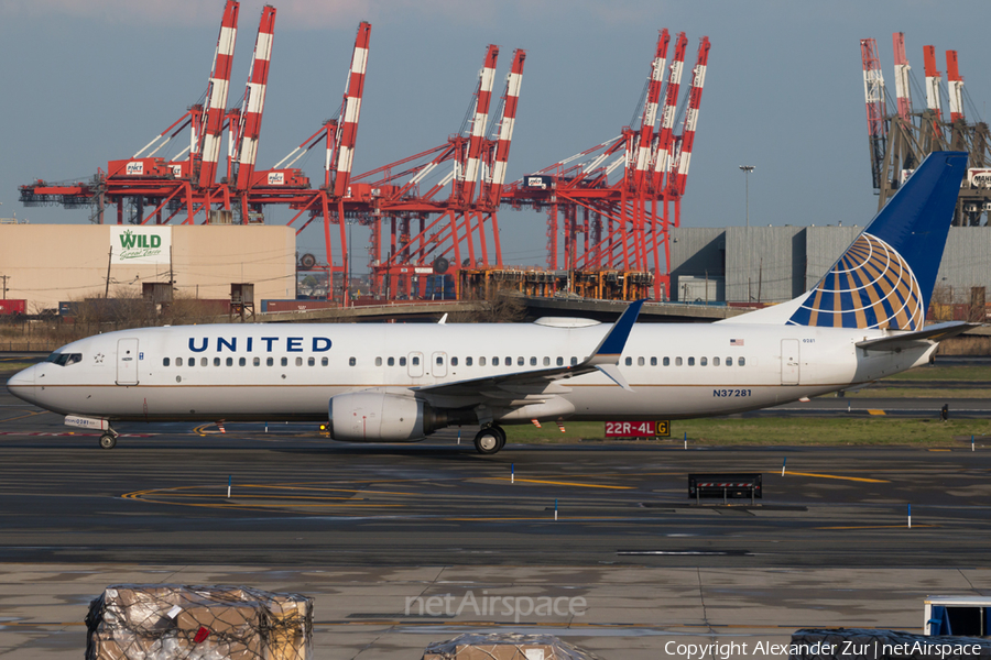 United Airlines Boeing 737-824 (N37281) | Photo 158706