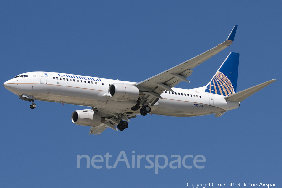 Continental Airlines Boeing 737-824 (N37298) | Photo 41924