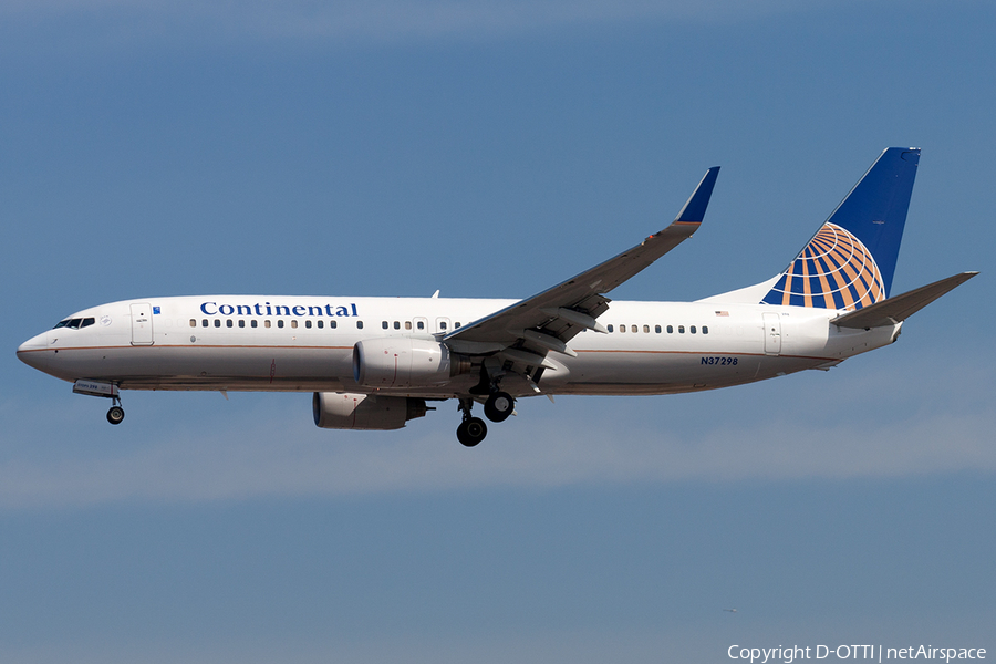 Continental Airlines Boeing 737-824 (N37298) | Photo 187040