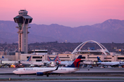 Delta Air Lines Boeing 737-832 (N3733Z) at  Los Angeles - International, United States