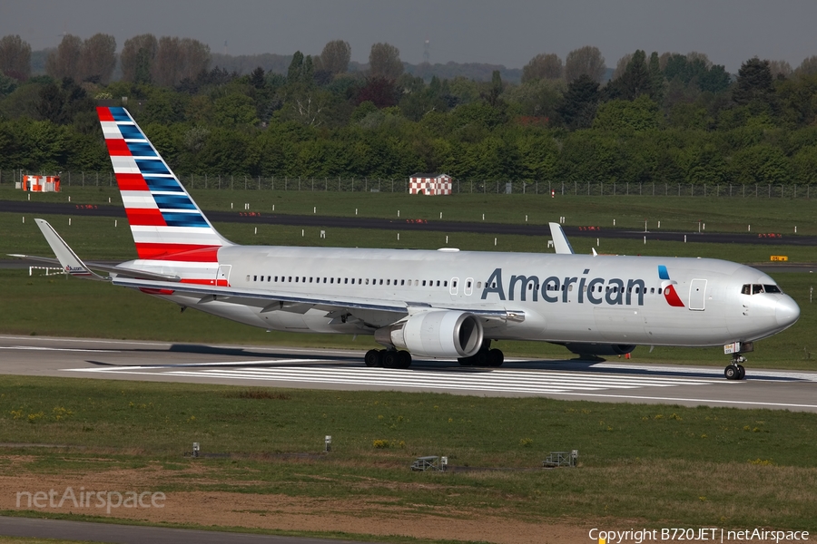American Airlines Boeing 767-323(ER) (N373AA) | Photo 54191