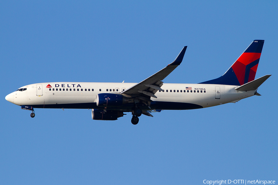Delta Air Lines Boeing 737-832 (N373DA) | Photo 386348