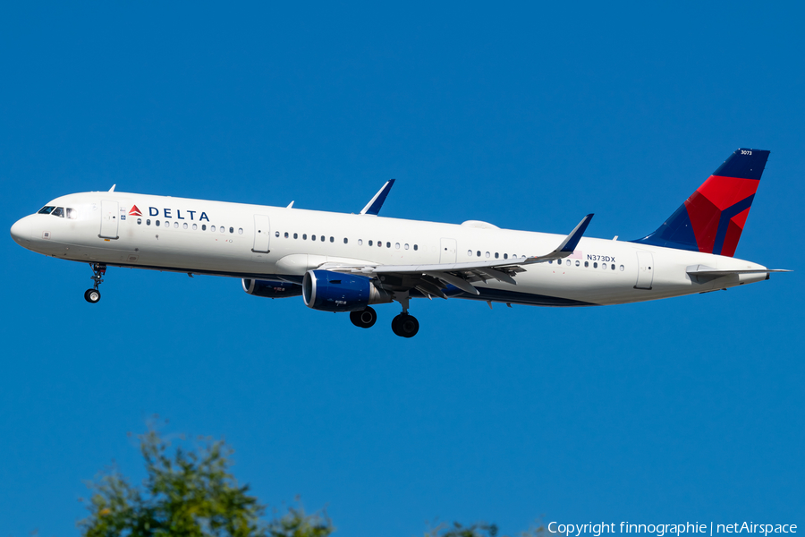 Delta Air Lines Airbus A321-211 (N373DX) | Photo 587383