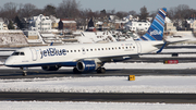 JetBlue Airways Embraer ERJ-190AR (ERJ-190-100IGW) (N373JB) at  Boston - Logan International, United States