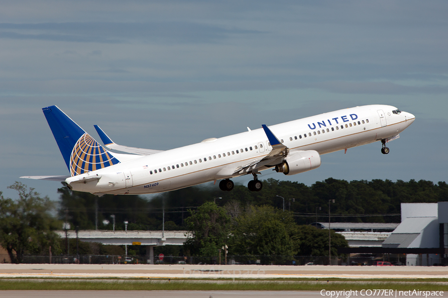 United Airlines Boeing 737-924 (N37409) | Photo 31927