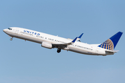 United Airlines Boeing 737-924(ER) (N37413) at  Newark - Liberty International, United States