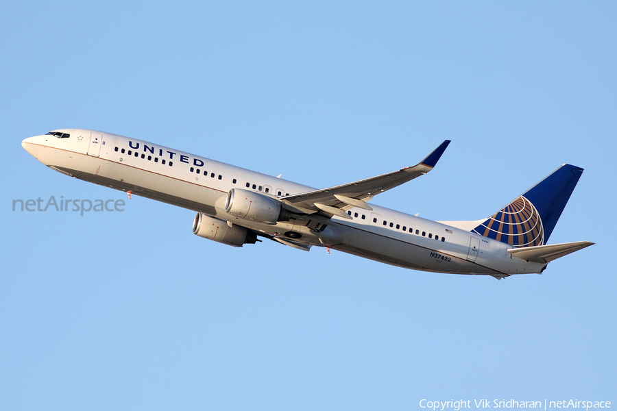 United Airlines Boeing 737-924(ER) (N37422) | Photo 61511