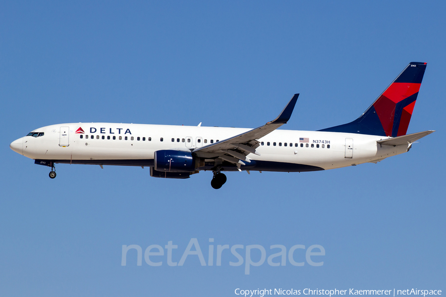 Delta Air Lines Boeing 737-832 (N3743H) | Photo 127166