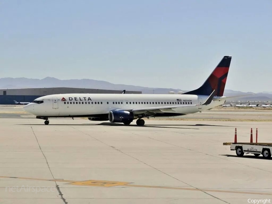 Delta Air Lines Boeing 737-832 (N3743H) | Photo 60365