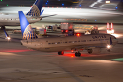 United Airlines Boeing 737-924(ER) (N37465) at  Houston - George Bush Intercontinental, United States