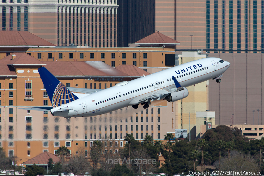 United Airlines Boeing 737-924(ER) (N37465) | Photo 69396