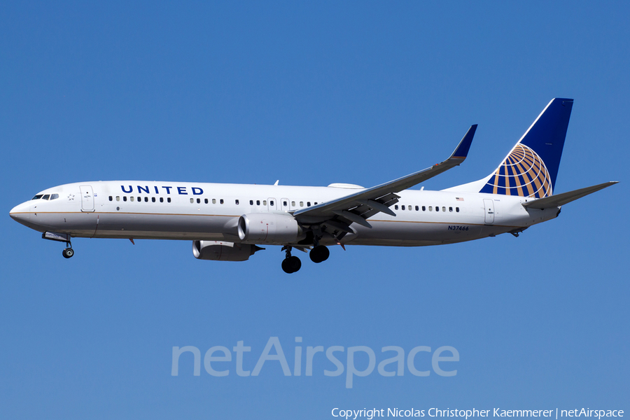United Airlines Boeing 737-924(ER) (N37466) | Photo 161242