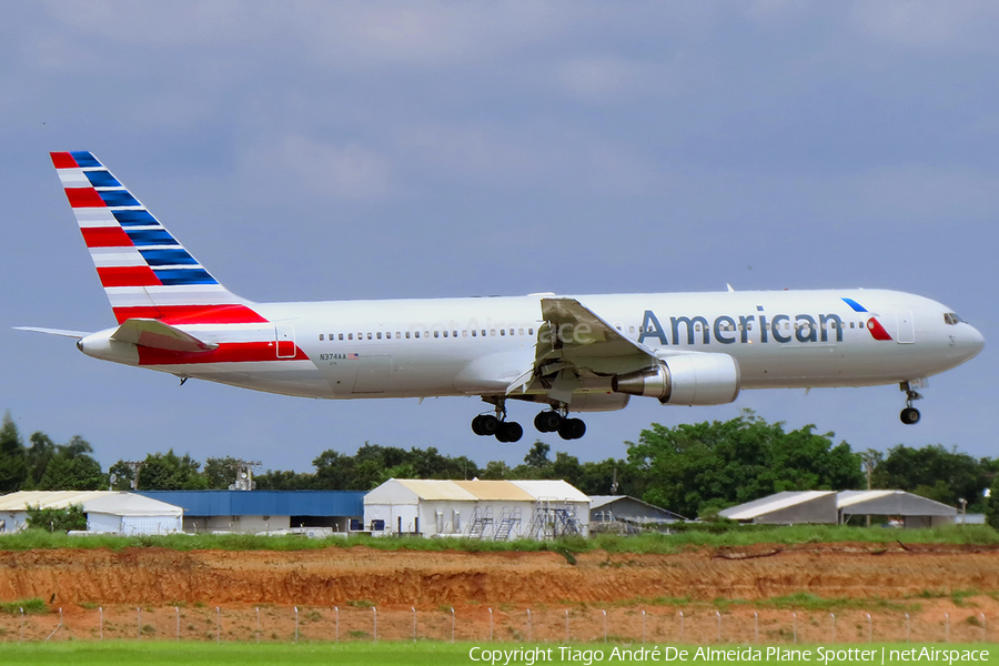 American Airlines Boeing 767-323(ER) (N374AA) | Photo 379743
