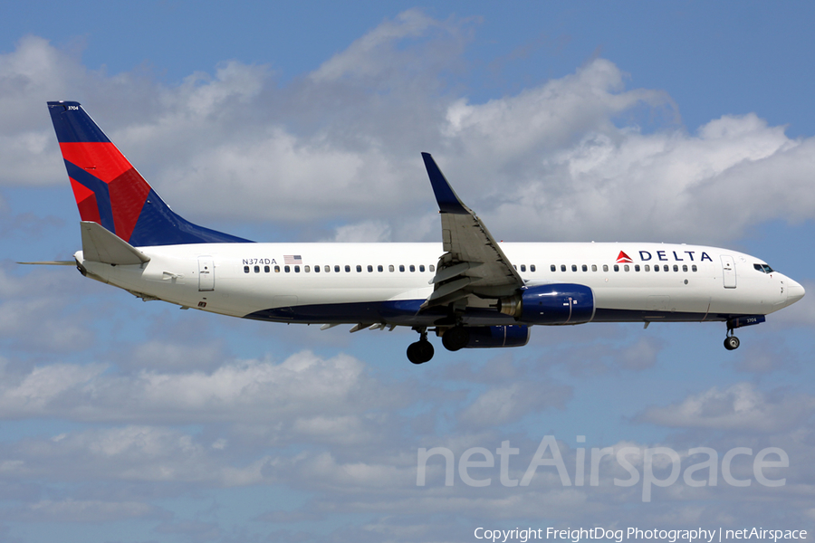Delta Air Lines Boeing 737-832 (N374DA) | Photo 27533