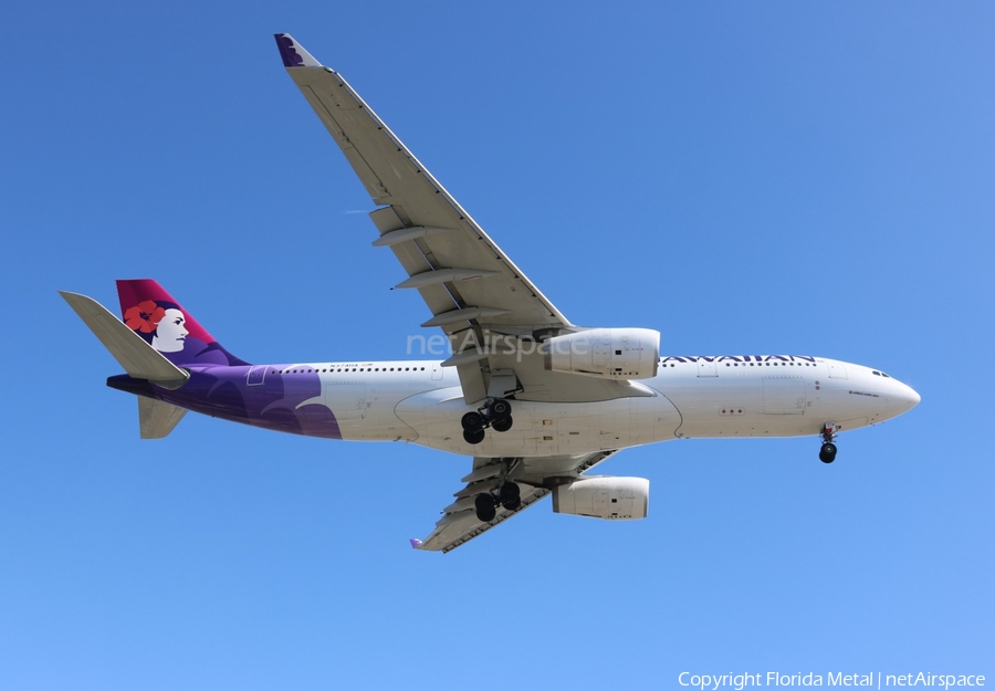 Hawaiian Airlines Airbus A330-243 (N374HA) | Photo 581334