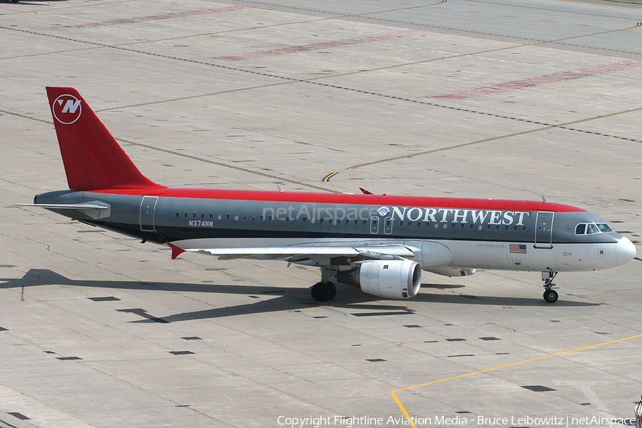 Northwest Airlines Airbus A320-212 (N374NW) | Photo 176765