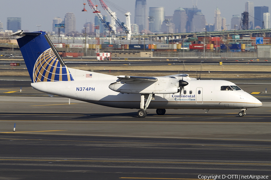 Continental Connection (CommutAir) de Havilland Canada DHC-8-202Q (N374PH) | Photo 344245