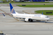 United Airlines Boeing 737-9 MAX (N37502) at  Ft. Lauderdale - International, United States