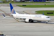United Airlines Boeing 737-9 MAX (N37502) at  Ft. Lauderdale - International, United States