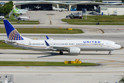 United Airlines Boeing 737-9 MAX (N37506) at  Ft. Lauderdale - International, United States