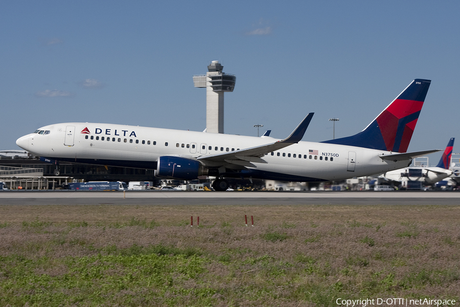 Delta Air Lines Boeing 737-832 (N3750D) | Photo 387263
