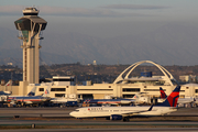 Delta Air Lines Boeing 737-832 (N3750D) at  Los Angeles - International, United States