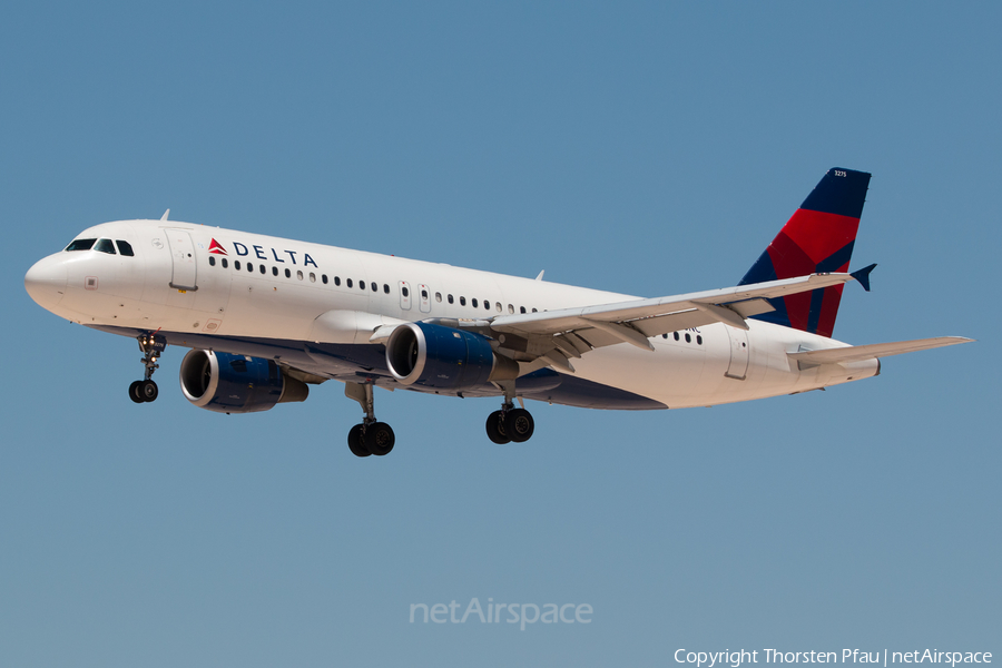 Delta Air Lines Airbus A320-212 (N375NC) | Photo 63763