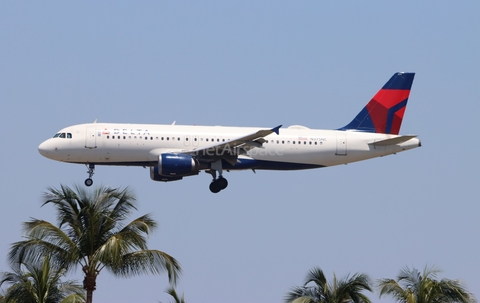 Delta Air Lines Airbus A320-212 (N375NC) at  Miami - International, United States