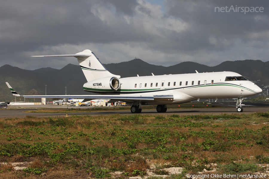 Clay Lacy Aviation Bombardier BD-700-1A11 Global 5000 (N375WB) | Photo 39888