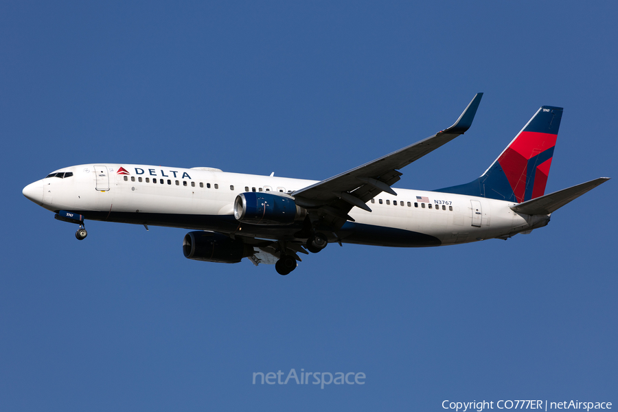 Delta Air Lines Boeing 737-832 (N3767) | Photo 435580