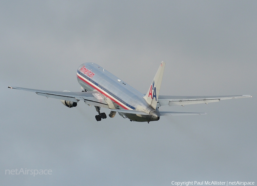 American Airlines Boeing 767-323(ER) (N376AN) | Photo 24282