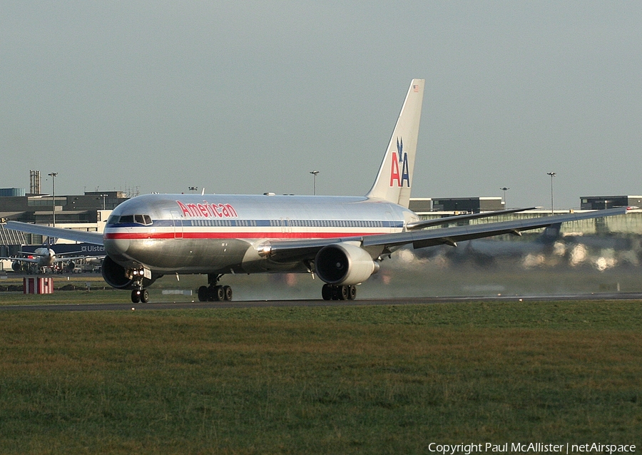 American Airlines Boeing 767-323(ER) (N376AN) | Photo 5649
