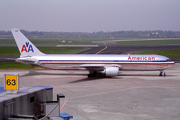American Airlines Boeing 767-323(ER) (N376AN) at  Dusseldorf - International, Germany