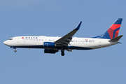 Delta Air Lines Boeing 737-832 (N376DA) at  New York - John F. Kennedy International, United States