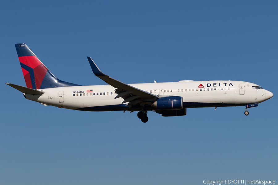 Delta Air Lines Boeing 737-832 (N376DA) | Photo 181812