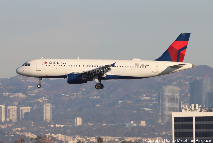 Delta Air Lines Airbus A320-212 (N376NW) | Photo 663942