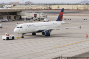 Delta Air Lines Airbus A320-212 (N376NW) at  Phoenix - Sky Harbor, United States