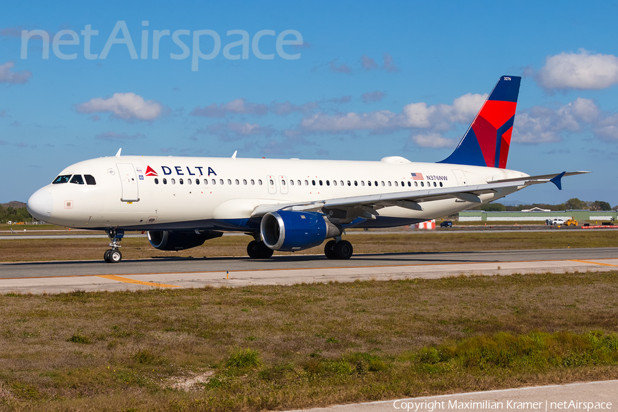 Delta Air Lines Airbus A320-212 (N376NW) | Photo 603313