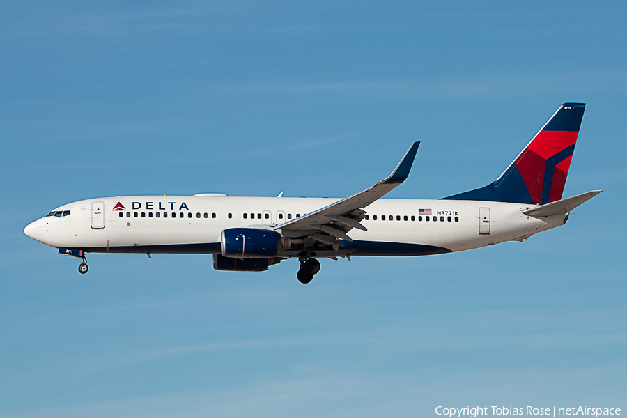 Delta Air Lines Boeing 737-832 (N3771K) | Photo 275312