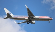 American Airlines Boeing 767-323(ER) (N377AN) at  Orlando - International (McCoy), United States